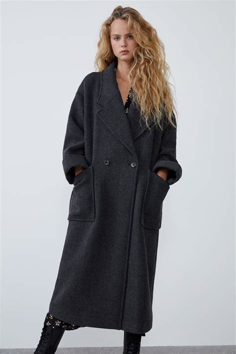 zara oversize coat.